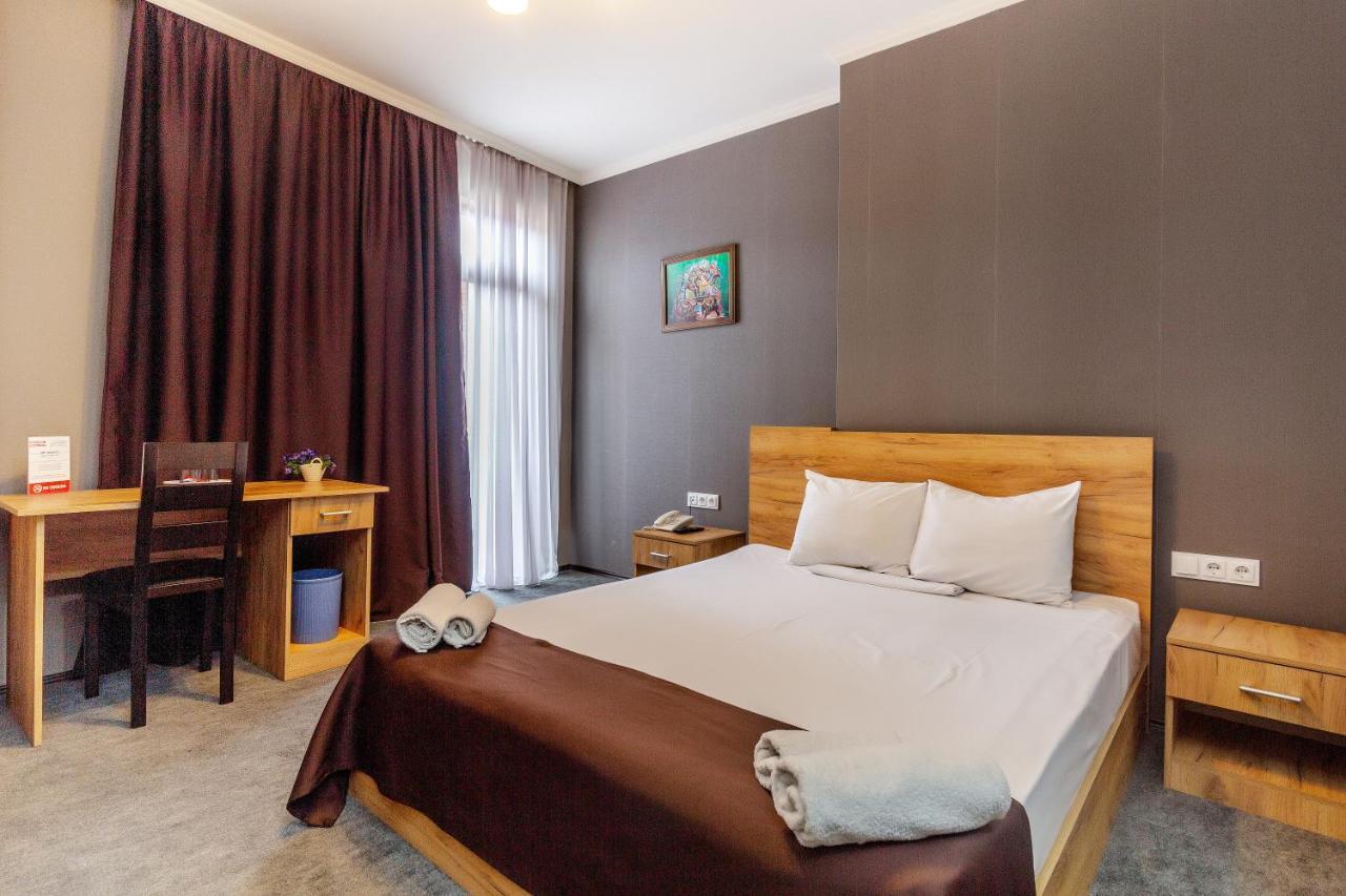 Hotel Marlyn Tbilisi Exterior photo