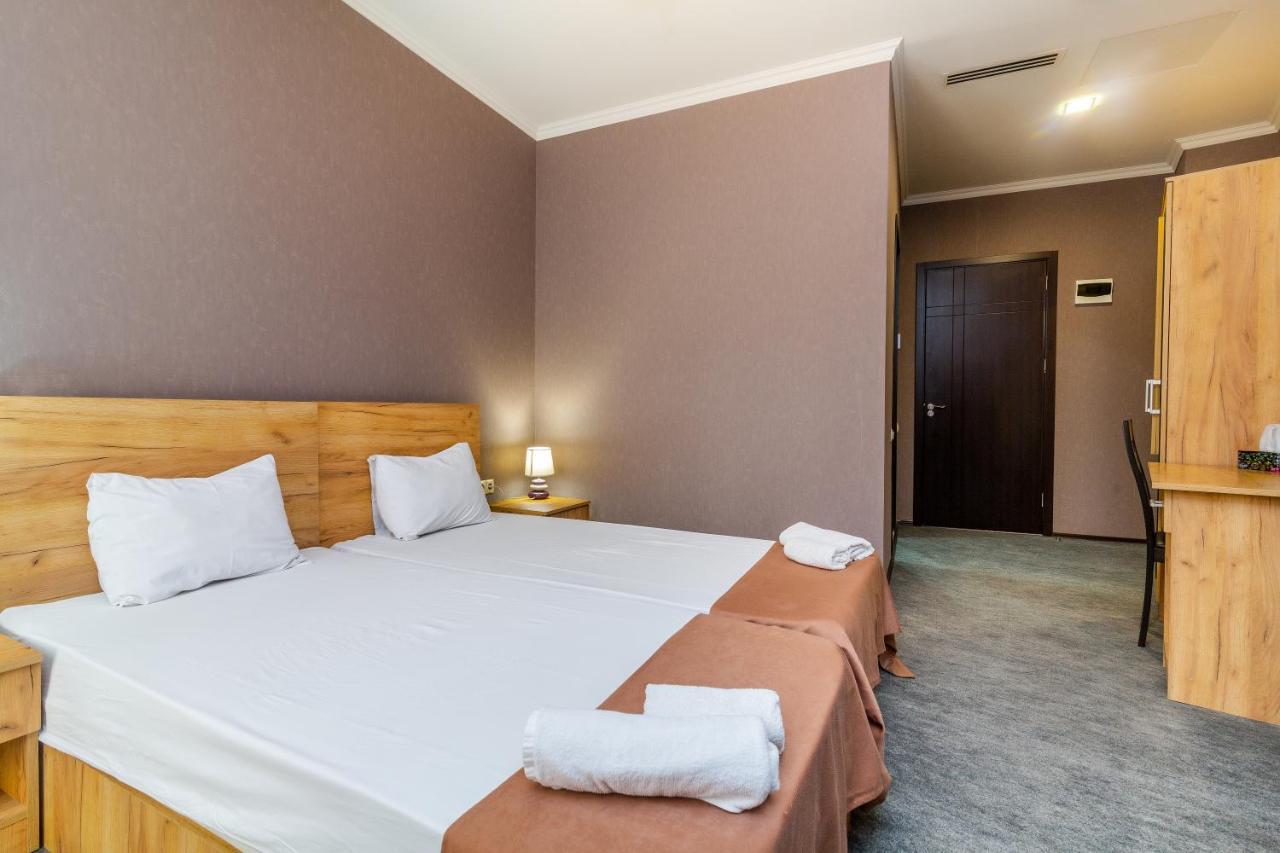 Hotel Marlyn Tbilisi Exterior photo