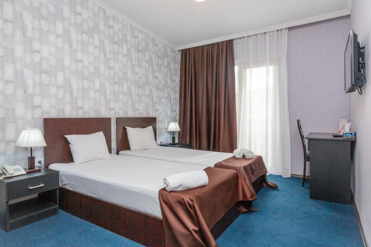 Hotel Marlyn Tbilisi Exterior photo